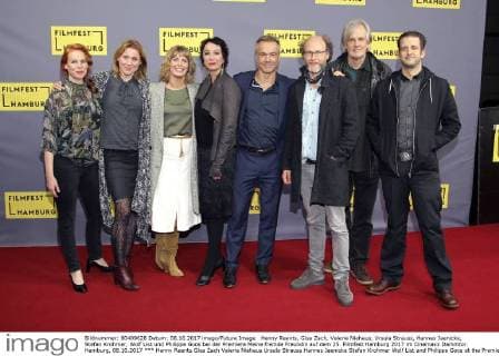 Henny Reents, Gisa Zach, Valerie Niehaus, Ursula Strauss, Hannes Jaenicke, Stefan Krohmer, Wolf List und Philippe Goos bei der Premiere Meine fremde Freundin auf dem 25. Filmfest Hamburg 2017 im Cinemaxx Dammtor. Hamburg, 08.10.2017