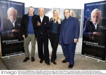Gast, Charles Schumann, Marieke Schroeder und Christoph Ott bei der Premiere des Dokumentarfilms Schumanns Bargespräche im Arri Kino. München, 08.10.2017