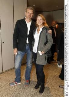 Götz Otto mit Ehefrau Sabine bei der Premiere des Dokumentarfilms Schumanns Bargespräche im Arri Kino. München, 08.10.2017