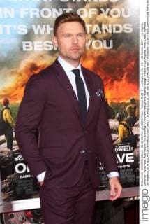 October 8, 2017 - Los Angeles, CA, U.S. - 08 October 2017 - Los Angeles, California - Scott Haze. Ã¢â‚¬oeOnly The BraveÃ¢â‚¬Â Premiere held at the Regency Village Theatre in Los Angeles. Photo Credit: AdMedia Los Angeles U.S. - ZUMAa123 20171008_zaa_a123_214 Copyright: xAdmediax