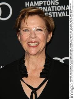 October 8, 2017 - New York, N.Y, USA - ANNETTE BENING attends the Film Stars Don t Die in Liverpool screening at the 25th Annual Hamptons International Film Festival .East Hampton, NY.October 8, 2017.Photos by , Globe Photos Inc. New York USA - ZUMAms4_ 20171008_zaa_ms4_034 Copyright: xSoniaxMoskowitzx