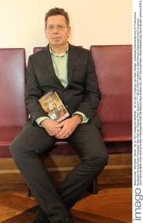 09.10.2017 Frankfurt am Main, Römer, Kaisersaal Preisverleihung 2017 deutscher Buchpreis Portrait Autor Franzobel -Das Floß der Medusa (Paul Zsolnay)