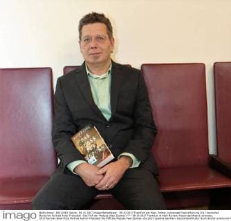 09.10.2017 Frankfurt am Main, Römer, Kaisersaal Preisverleihung 2017 deutscher Buchpreis Portrait Autor Franzobel -Das Floß der Medusa (Paul Zsolnay)