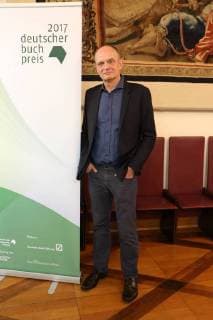 09.10.2017 Frankfurt am Main, Römer, Kaisersaal Preisverleihung 2017 deutscher Buchpreis Autor Thomas Lehr - Schlafende Sonne (Carl Hanser)