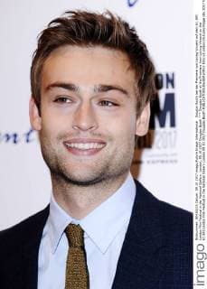Douglas Booth bei der Premiere von Loving Vincent auf dem 61. BFI London Film Festival in der National Gallery. London, 09.10.2017 Douglas Booth