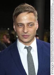 Tom Wlaschiha bei der Premiere Dengler - Die schützende Hand auf dem 25. Filmfest Hamburg 2017 im Cinemaxx Dammtor. Hamburg, 09.10.2017