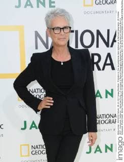 Premiere du film documentaire Jane realise par le National Geographic. 09 October 2017 - Hollywood, California - Jamie Lee Curtis. L.A. premiere of National Geographic Documentary Films Jane held at Hollywood Bowl in Hollywood. Photo Credit: Birdie Thompson AdMedia 221387 Birdie Thompson AdMedia Starface 2017-10-09 CA Hollywood Etats-Unis  Copyright: xBirdiexThompson AdMediax STAR_221387_031