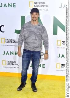Derek Hough bei der Premiere des National Geographic Dokumentarfilms Jane im Hollywood Bowl. Los Angeles, 09.10.2017