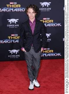 October 10, 2017 - Hollywood, CA, U.S. - 10 October 2017 - Hollywood, California - Wyatt Oleff. World Premiere of Thor: Ragnarok held at The El Capitan Theater in Hollywood. Photo Credit: AdMedia Hollywood U.S. - ZUMAa123 20171010_zaa_a123_169 Copyright: xBirdiexThompsonx