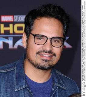 October 10, 2017 - Hollywood, CA, U.S. - 10 October 2017 - Hollywood, California - Michael Pena. World Premiere of Thor: Ragnarok held at The El Capitan Theater in Hollywood. Photo Credit: AdMedia Hollywood U.S. - ZUMAa123 20171010_zaa_a123_214 Copyright: xBirdiexThompsonx