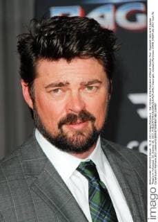 Karl Urban at the Premiere of Marvel Studios Thor: Ragnarok held at El Capitan Theatre in Hollywood, CA, October 10, 2017.  Copyright: xJosephxMartinezx 33448_056JM
