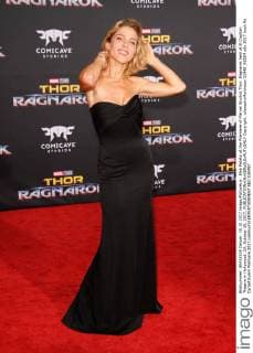 Elsa Pataky at the Premiere of Marvel Studios Thor: Ragnarok held at El Capitan Theatre in Hollywood, CA, October 10, 2017.  Copyright: xJosephxMartinezx 33448_065JM