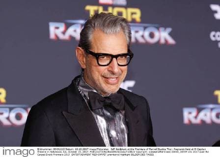 Jeff Goldblum at the Premiere of Marvel Studios Thor: Ragnarok held at El Capitan Theatre in Hollywood, CA, October 10, 2017.  Copyright: xJosephxMartinezx 33448_107JM