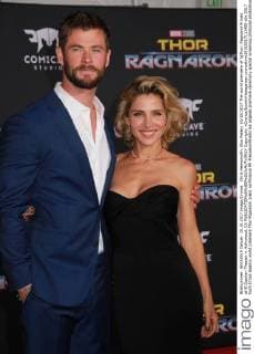 Chris Hemsworth, Elsa Pataky 10 10 2017 The world premiere of ?gThor: Ragnarok?h held at El Capitan Theater in Hollywood, CA  Copyright: xCronos IzumixHasegawax cronoshnw10102017111400