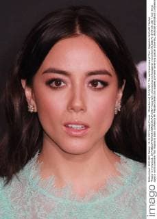 Chloe Bennet 10 10 2017 The world premiere of Thor: Ragnarok held at El Capitan Theater in Hollywood, CA  Copyright: xCronos IzumixHasegawax cronoshnw10102017111476