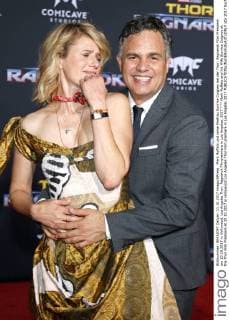 Mark Ruffalo und seine Ehefrau Sunrise Coigney bei der Thor: Ragnarok Film Premiere am 10.10.2017 in Hollywood, Los Angeles Thor: Ragnarok Filmpremiere in Los Angeles, 2017
