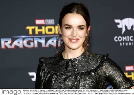 Elizabeth Henstridge bei der Thor: Ragnarok Film Premiere am 10.10.2017 in Hollywood, Los Angeles Thor: Ragnarok Filmpremiere in Los Angeles, 2017