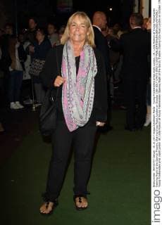 Young Frankenstein press night London, UK. Linda Robson at Young Frankenstein Opening Night at the Garrick Theatre, Charing Cross Road, London on October 10th 2017 LMK73-J892-111017 