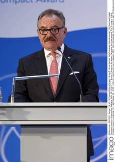 Bruno O. Braun bei der Verleihung des Internationalen TÜV Rheinland Global Compact Award im Historischen Rathaus. Köln, 10.10.2017