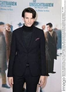 Sabin Tambrea bei der Premiere des Kinofilms Die Unsichtbaren - Wir wollen leben im Kino International. Berlin, 10.10.2017