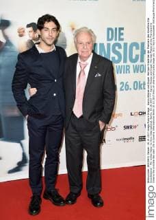 Aaron Altaras und Eugen Herman-Friede bei der Premiere des Kinofilms Die Unsichtbaren - Wir wollen leben im Kino International. Berlin, 10.10.2017
