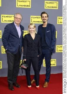Friedrich von Thun, Anna Maria Mühe und Max von Thun bei der Premiere Wenn Frauen ausziehen auf dem 25. Filmfest Hamburg 2017 im Cinemaxx Dammtor. Hamburg, 10.10.2017