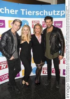 Julian David, Stefanie Hertel, Dorthe Kollo und Jay Khan bei der 13. Verleihung des Deutschen Tierschutzpreises 2017 im Meistersaal. Berlin, 10.10.2017