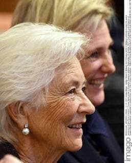 Queen Paola of Belgium and Princess Astrid of Belgium pictured during the award ceremony of the Terre d avenir Focus Aarde prize in Brussels Academy palace, Wednesday 11 October 2017. This award is an initiative of Queen Paola foundation organised in collaboration with Dirk Frimout foundation.  ERICxLALMAND 05181391