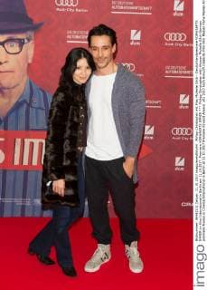 Philipp Christopher mit Frau Michelle Glick - Deutschlandpremiere VORWAERTS IMMER im Kino International in Berlin am 11.10.2017. Premiere VORWAERTS IMMER