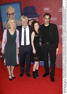 Hedi Kriegeskotte, Jörg Schüttauf, Josefine Preuss und Alexander Schubert bei der Premiere des Kinofilms Vorwärts immer! im Kino International. Berlin, 11.10.2017