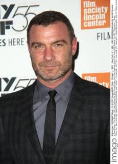 October 11, 2017 - New York, N.Y, USA - LIEV SCHREIBER attends the World Premiere of Joan Didion: The Center Will Not Hold at the 55th Annual New York Film Festival.Alice Tully Hall, NYC.October 11, 2017.Photos by , Globe Photos Inc. New York USA - ZUMAms4_ 20171011_zaa_ms4_070 Copyright: xSoniaxMoskowitzx