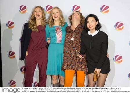 Stephanie Krogmann, Susanne Bormann, Muriel Baumeister und Mimi Fiedler - Premiere des SAT.1 Film Nicht mit uns! Der Silikonskandal in Berlin am 12.10.2017. Premiere Nicht mit uns! Der Silikonskandal
