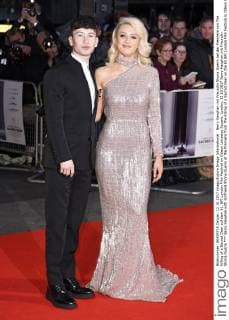 Barry Keoghan mit Freundin Shona Guerin bei der Premiere von The Killing of a Sacred Deer auf dem 61. BFI London Film Festival im Odeon Leicester Square. London, 12.10.2017 Barry Keoghan mit Freundin Shona Guerin
