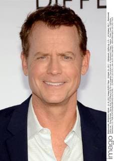 October 12, 2017 - Westwood, California, U.S. - 12 October 2017 - Westwood, California - Greg Kinnear. Same Kind Of Different As Me Los Angeles Premiere held at Westwood Village Theatre. Photo Credit: AdMedia Westwood U.S. - ZUMAa123 20171012_zaa_a123_055 Copyright: xBillyxBennightx