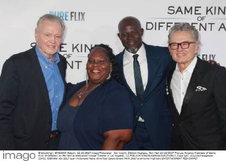 Jon Voight, Djimon Hounsou, Ron Hall 10 12 2017 The Los Angeles Premiere of Same Kind of Different As Me held at Westwood Village Theatre in Los Angeles, CA  Copyright: xIzumixHasegawax 33452_058HNW
