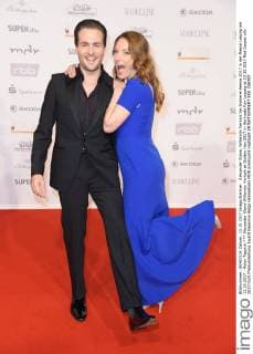 Alexander Klaws, Willemijn Verkaik bei Goldene Henne 2017 in der Messe Leipzig am 13.10.2017 - Roter Teppich