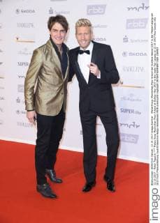 Matze Knop, Maximilian Maxi Arland bei Goldene Henne 2017 in der Messe Leipzig am 13.10.2017 - Roter Teppich