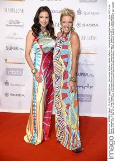Geschwister Hofmann (Anita Hofmann, Alexandra Hofmann) bei Goldene Henne 2017 in der Messe Leipzig am 13.10.2017 - Roter Teppich
