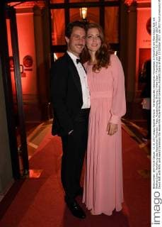Verleihung des Hessischen Filmpreises in Frankfurt am Main David Rott mit Ehefrau Lena Verleihung des Hessischen Filmpreis Preis, Auszeichnung, Ehrung Alten Oper Frankfrut am Main 13. Oktober 2017