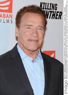 October 14, 2017 - Hollywood, California, U.S. - 14 October 2017 - Hollywood, California - ARNOLD SCHWARZENEGGER. Killing Gunther Los Angeles Premiere held at TLC Chinese Theater. Photo Credit: AdMedia Hollywood U.S. - ZUMAa123 20171014_zaa_a123_184 Copyright: xBillyxBennightx