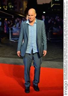 October 15, 2017 - London, London, UK - London, UK. WOODY HARRLESON attends the Three Billboards Outside Ebbing Missouri Film UK Premiere showing as part of the 51st BFI London Film Festival. London UK  - ZUMAl94_ 20171015_zaf_l94_094 Copyright: xRayxTangx