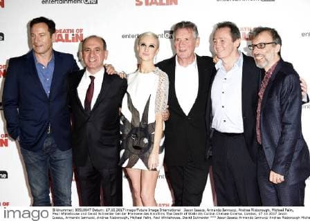 Jason Isaacs, Armando Iannucci, Andrea Risborough, Michael Palin, Paul Whitehouse und David Schneider bei der Premiere des Kinofilms The Death of Stalin im Curzon Chelsea Cinema. London, 17.10.2017 Jason Isaacs, Armando Iannucci, Andrea Risborough, Michael Palin, Paul Whitehouse, David Schneider