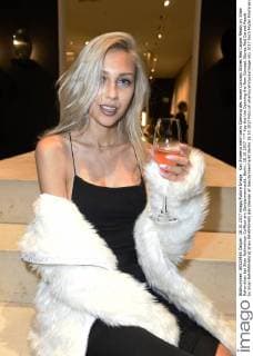 Kay Evseeva beim beim Opening des neuen Concept Stores Red Carpet Ready by Shan Rahimkhan bei Shan Rahimkhan Coiffeur am Gendarmenmarkt. Berlin, 18.10.2017