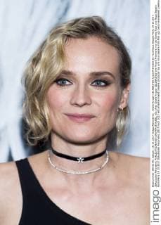 Diane Kruger CELEBRITES Avant Premiere de Tout Nous Separe Paris 19 10 2017 JBAutissier Panoramic 