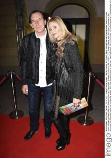 Stefan Zauner mit Gattin Petra Manuela bei der Premiere des Musicals Santa Maria mit den größten Hits von Roland Kaiser im Deutschen Theater. München, 19.10.2017