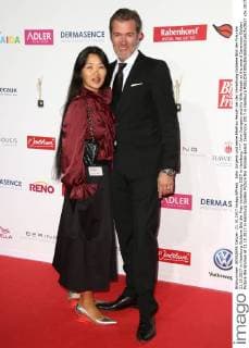 John Jürgens und seine Ehefrau Hayah bei der Verleihung Goldene Bild der Frau am 21.10.2017 in Hamburg Goldene Bild der Frau Verleihung 2017 in Hamburg