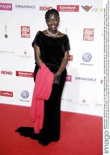 Auma Obama bei der 11. Verleihung der Goldenen Bild der Frau im Cruise Center Steinwerder. Hamburg, 21.10.2017