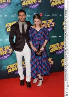 Hauptdarsteller Elyas M Barek (spielt den Lehrer Zeki Müller), Schauspielerin Jella Haase (Darstellerin der Kultrolle Chantal Ackermann) bei der Weltpremiere von Fack Ju Göhte 3 Muenchen, Deutschland, 22.10.2017, Kino, Weltpremiere, Fack Ju Göhte 3,