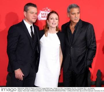 October 22, 2017 - Los Angeles, CA, U.S. - 22 October 2017 - Los Angeles, California - Matt Damon, Julianne Moore and George Clooney. Ã¢â‚¬oeSuburbiconÃ¢â‚¬Â Premiere held at the Regency Village Theatre in Los Angeles. Photo Credit: AdMedia Los Angeles U.S. - ZUMAa123 20171022_zaa_a123_019 Copyright: xAdmediax