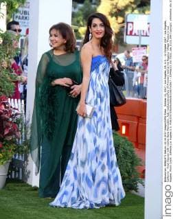 October 22, 2017 - Los Angeles, CA, U.S. - 22 October 2017 - Los Angeles, California - Amal Clooney with mother Baria Alamuddin. Ã¢â‚¬oeSuburbiconÃ¢â‚¬Â Premiere held at the Regency Village Theatre in Los Angeles. Photo Credit: AdMedia Los Angeles U.S. - ZUMAa123 20171022_zaa_a123_099 Copyright: xAdmediax